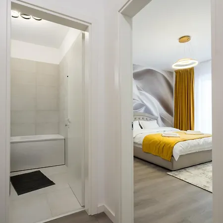 Apartament Plaza 224
