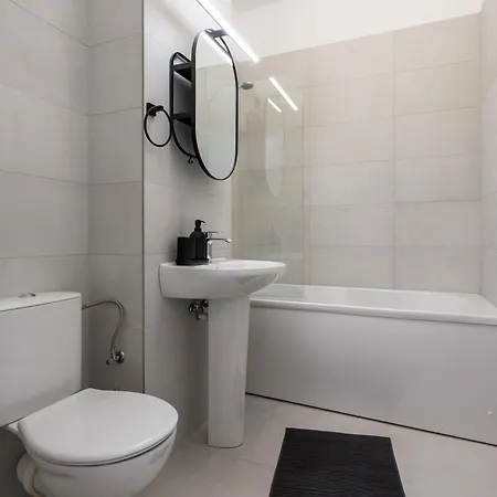 Plaza 224 Apartament *